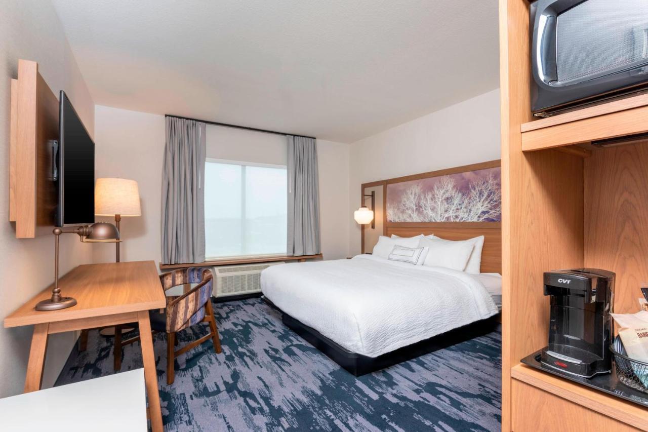 Fairfield Inn & Suites By Marriott Fair Oaks Farms Exterior foto